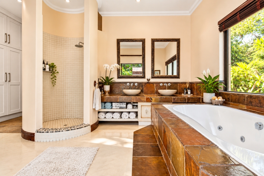 4 Bedroom Property for Sale in Kirtlington Park KwaZulu-Natal