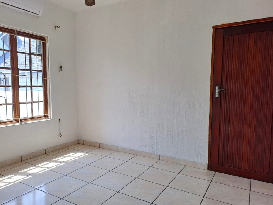 To Let 3 Bedroom Property for Rent in Meer En See KwaZulu-Natal