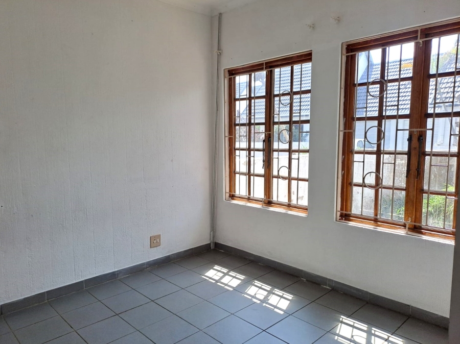 To Let 3 Bedroom Property for Rent in Meer En See KwaZulu-Natal