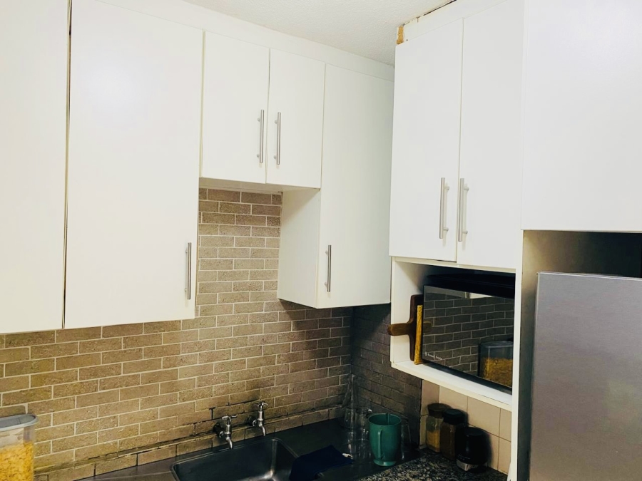 2 Bedroom Property for Sale in Morningside KwaZulu-Natal