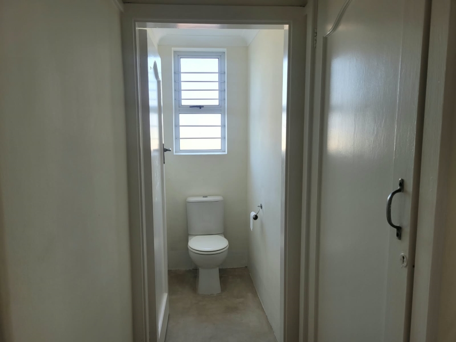 2 Bedroom Property for Sale in Essenwood KwaZulu-Natal