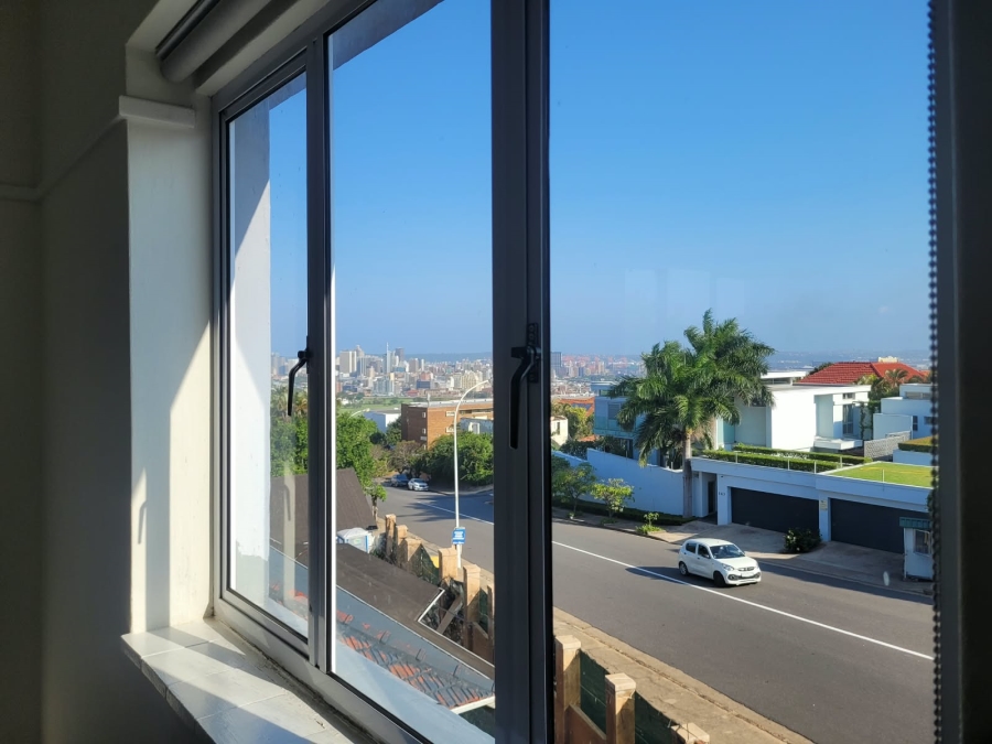 2 Bedroom Property for Sale in Essenwood KwaZulu-Natal