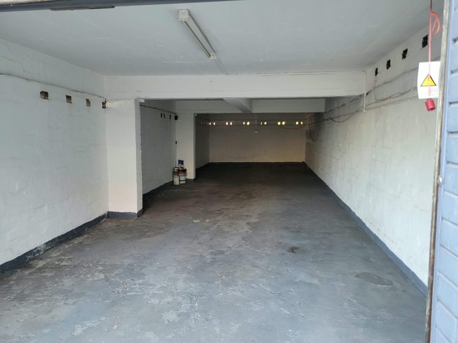 2 Bedroom Property for Sale in Essenwood KwaZulu-Natal