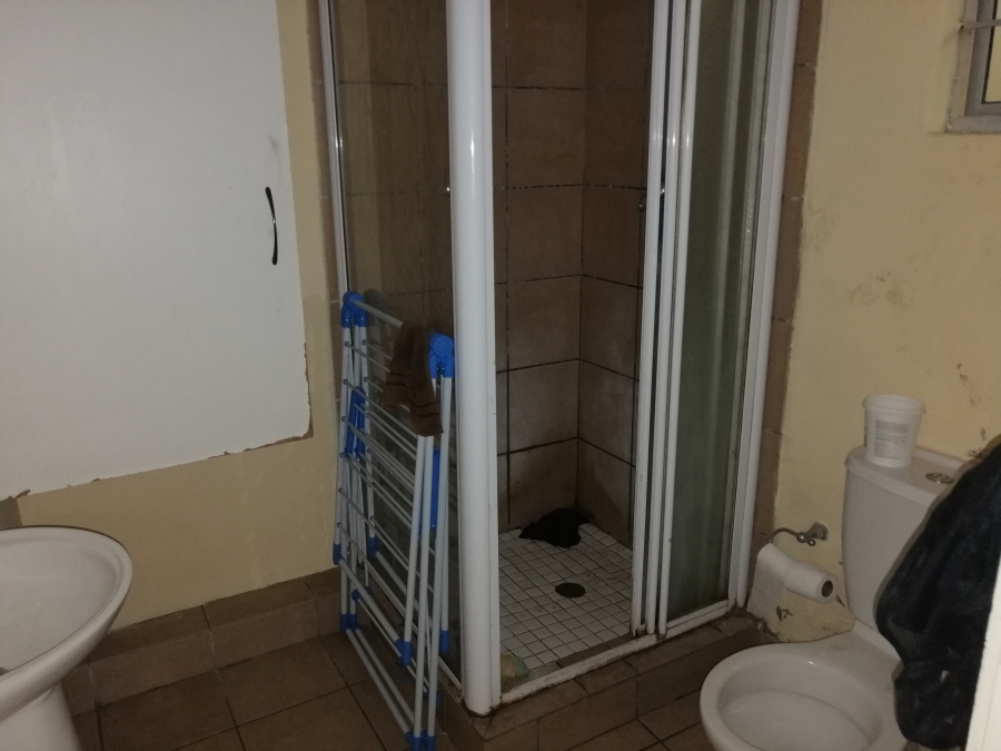2 Bedroom Property for Sale in Durban Central KwaZulu-Natal