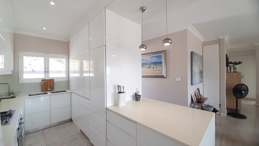 To Let 3 Bedroom Property for Rent in Willard Beach KwaZulu-Natal