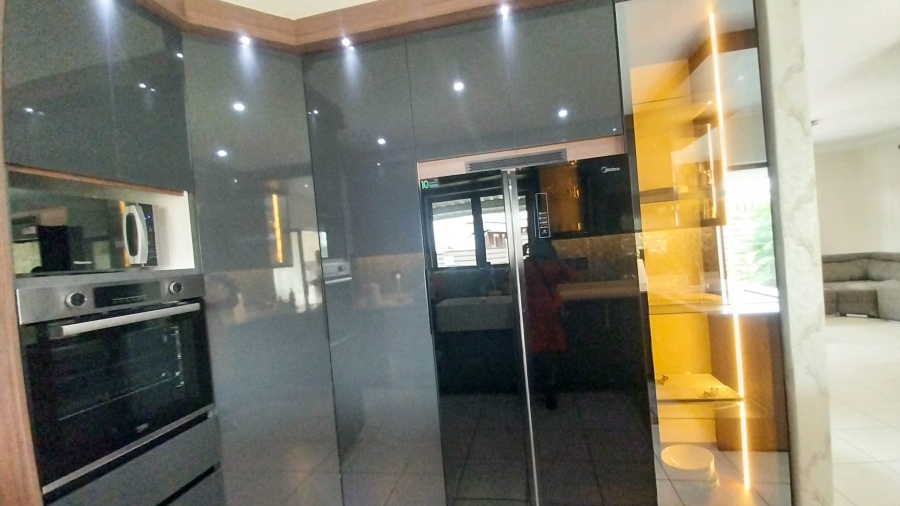 3 Bedroom Property for Sale in Mount Edgecombe KwaZulu-Natal