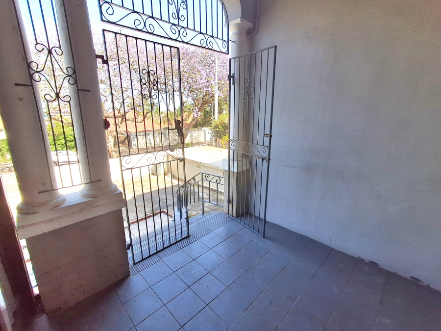 5 Bedroom Property for Sale in Glenwood KwaZulu-Natal