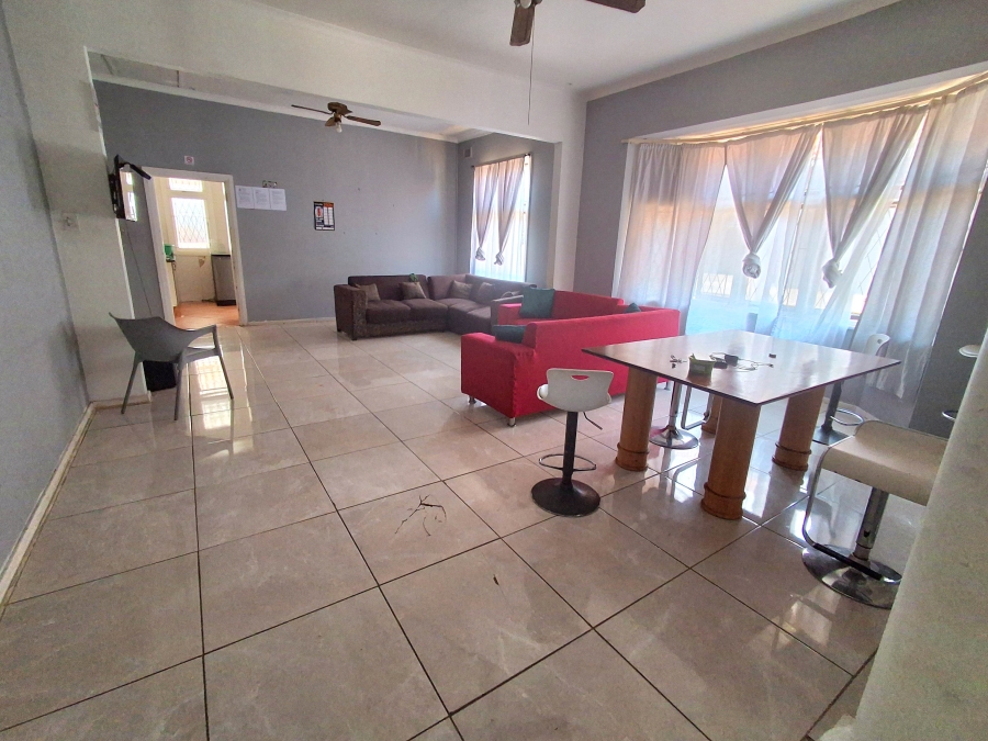 5 Bedroom Property for Sale in Glenwood KwaZulu-Natal