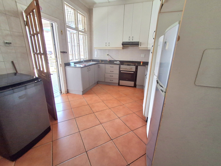 5 Bedroom Property for Sale in Glenwood KwaZulu-Natal