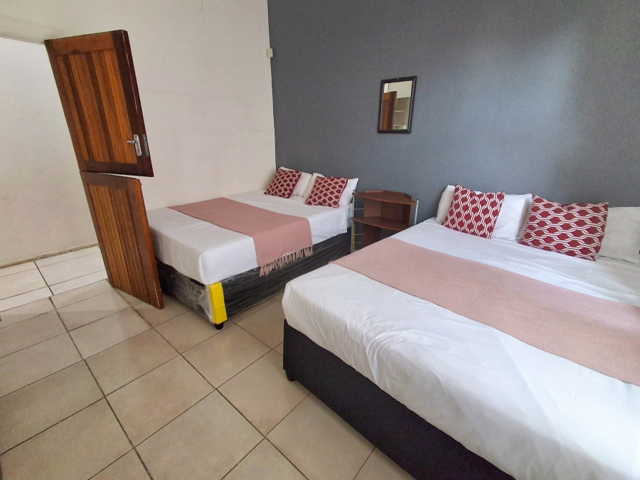 5 Bedroom Property for Sale in Glenwood KwaZulu-Natal