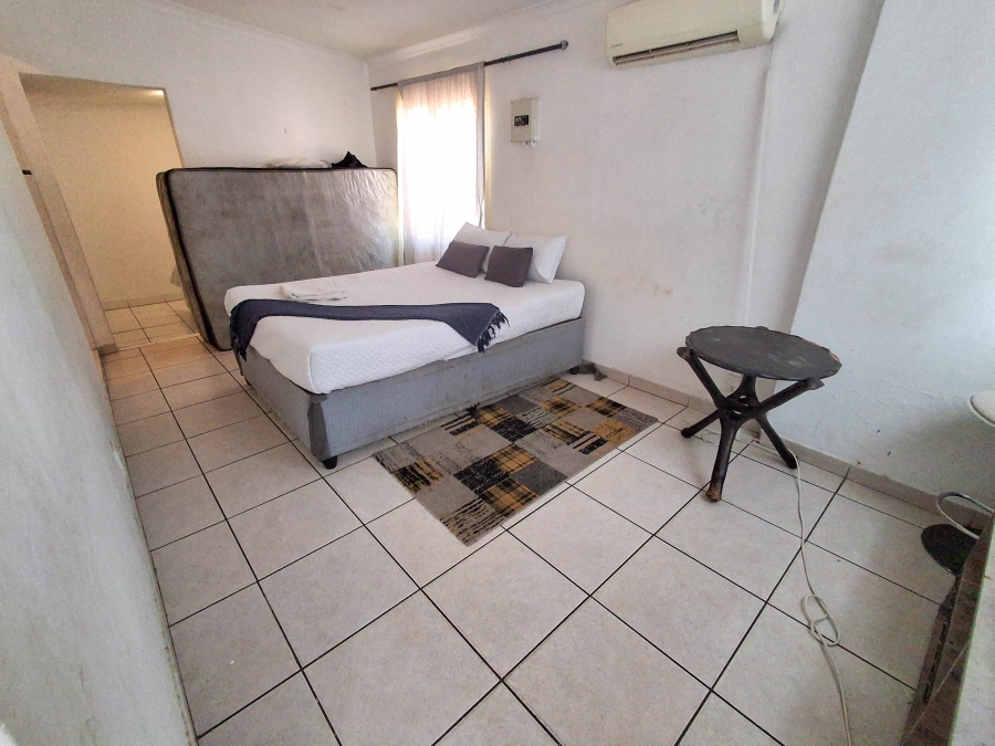 5 Bedroom Property for Sale in Glenwood KwaZulu-Natal