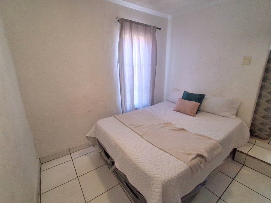 5 Bedroom Property for Sale in Glenwood KwaZulu-Natal