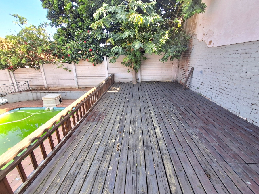 5 Bedroom Property for Sale in Glenwood KwaZulu-Natal