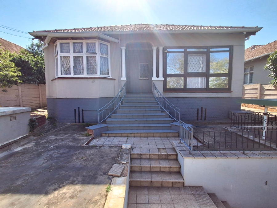 5 Bedroom Property for Sale in Glenwood KwaZulu-Natal