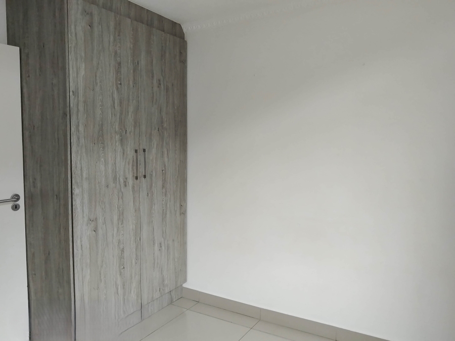 To Let 3 Bedroom Property for Rent in La Mercy KwaZulu-Natal