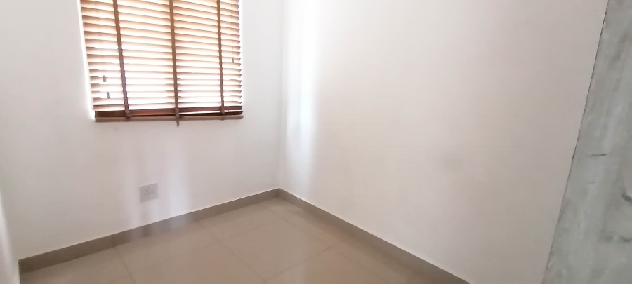 To Let 3 Bedroom Property for Rent in La Mercy KwaZulu-Natal