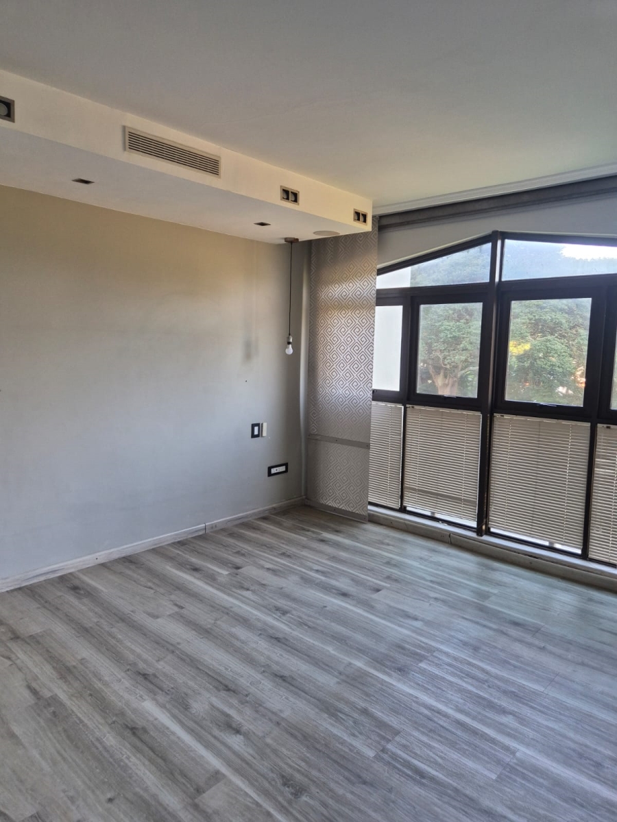 To Let 3 Bedroom Property for Rent in La Lucia KwaZulu-Natal