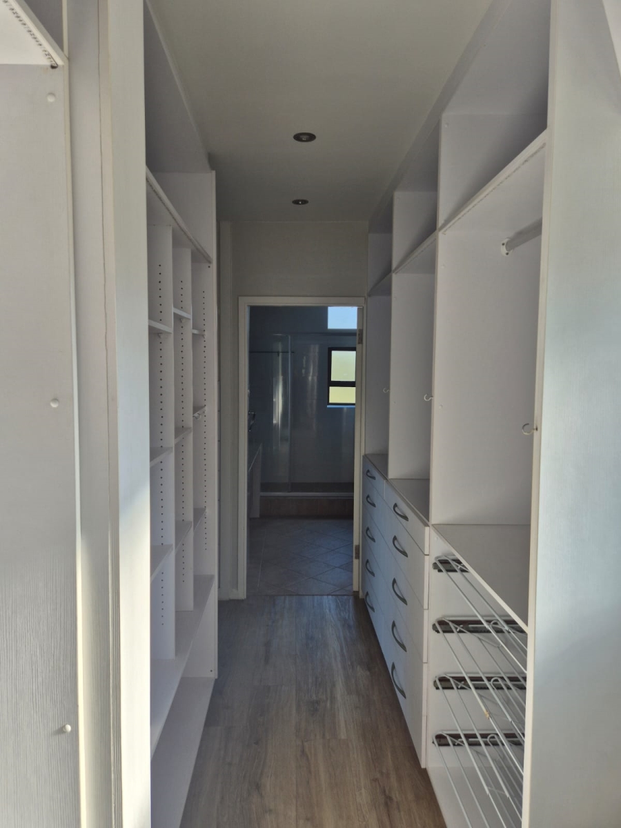 To Let 3 Bedroom Property for Rent in La Lucia KwaZulu-Natal