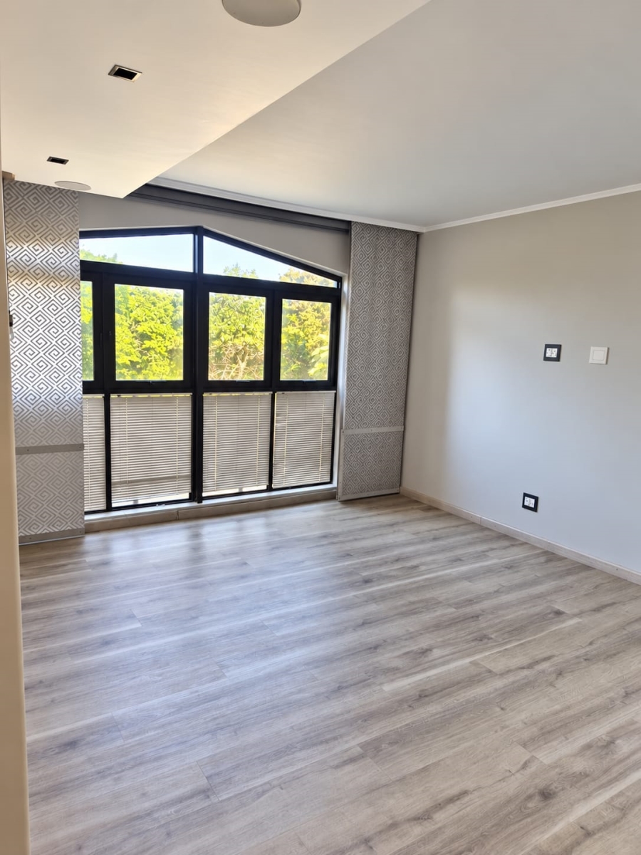 3 Bedroom Property for Sale in La Lucia KwaZulu-Natal
