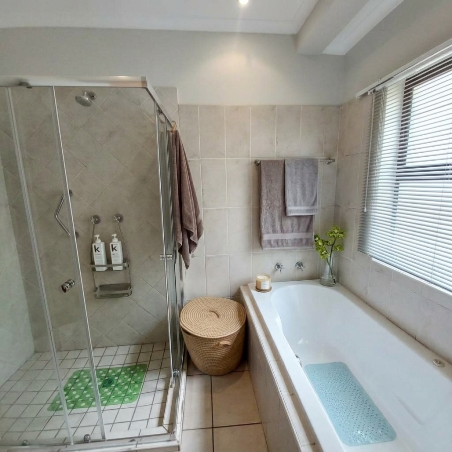 3 Bedroom Property for Sale in La Lucia KwaZulu-Natal