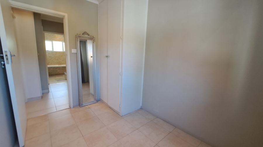 To Let 3 Bedroom Property for Rent in Glenwood KwaZulu-Natal