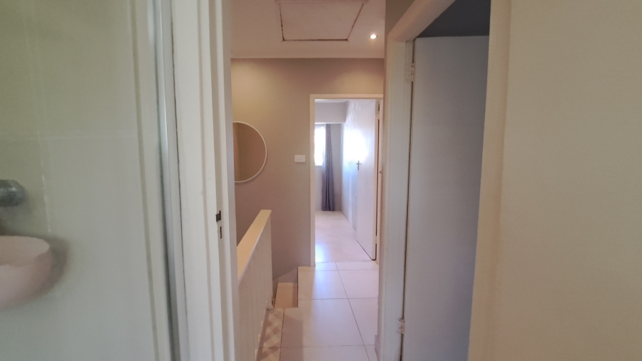 To Let 3 Bedroom Property for Rent in Glenwood KwaZulu-Natal