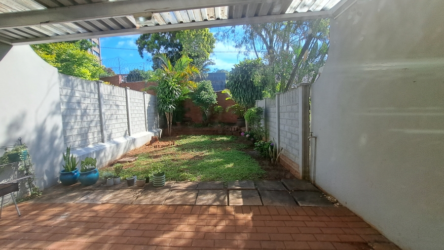 To Let 3 Bedroom Property for Rent in Glenwood KwaZulu-Natal