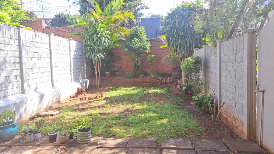 To Let 3 Bedroom Property for Rent in Glenwood KwaZulu-Natal