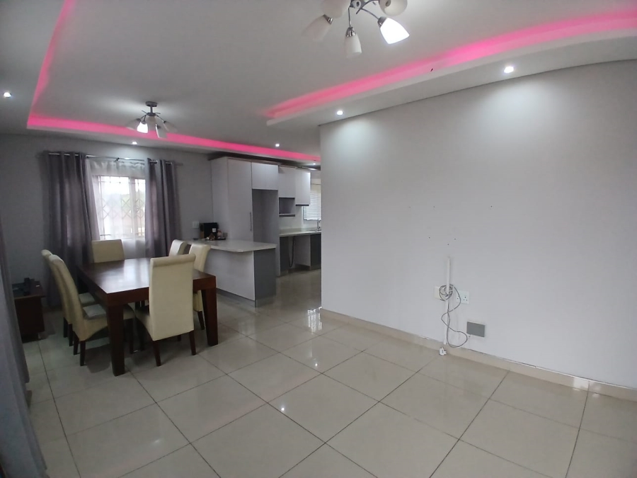 To Let 3 Bedroom Property for Rent in Northdene KwaZulu-Natal