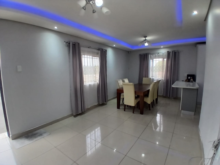 To Let 3 Bedroom Property for Rent in Northdene KwaZulu-Natal