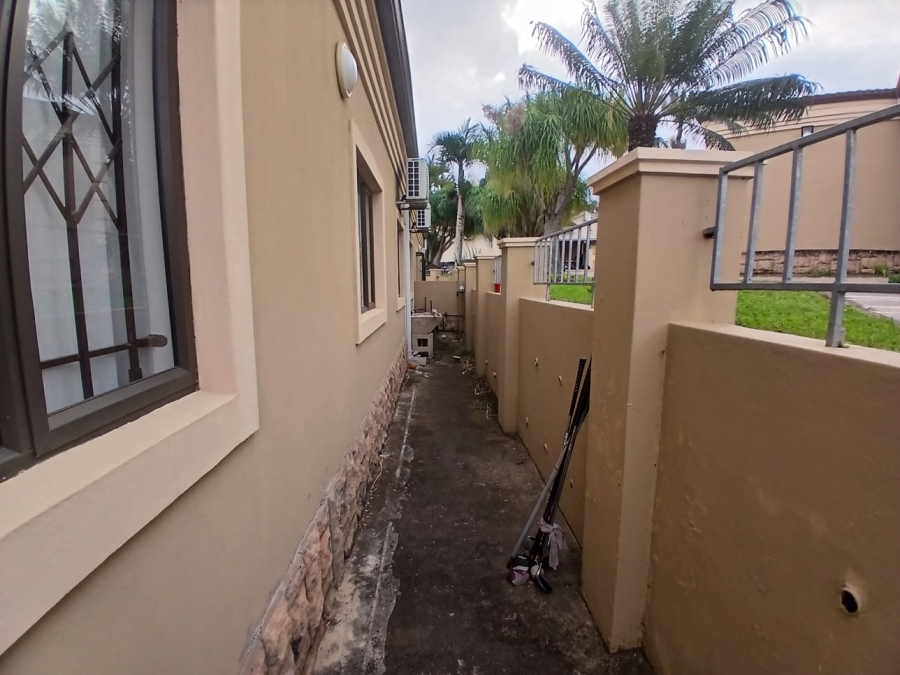 To Let 3 Bedroom Property for Rent in Northdene KwaZulu-Natal