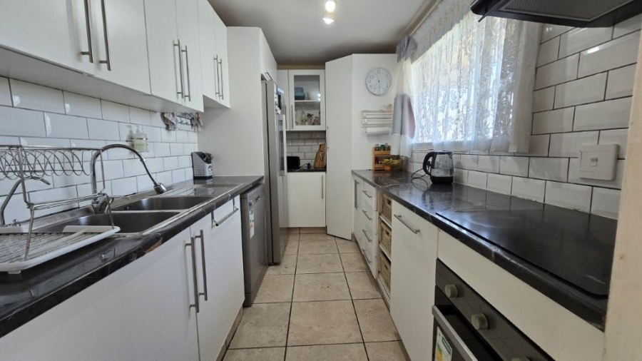 3 Bedroom Property for Sale in Pinetown KwaZulu-Natal