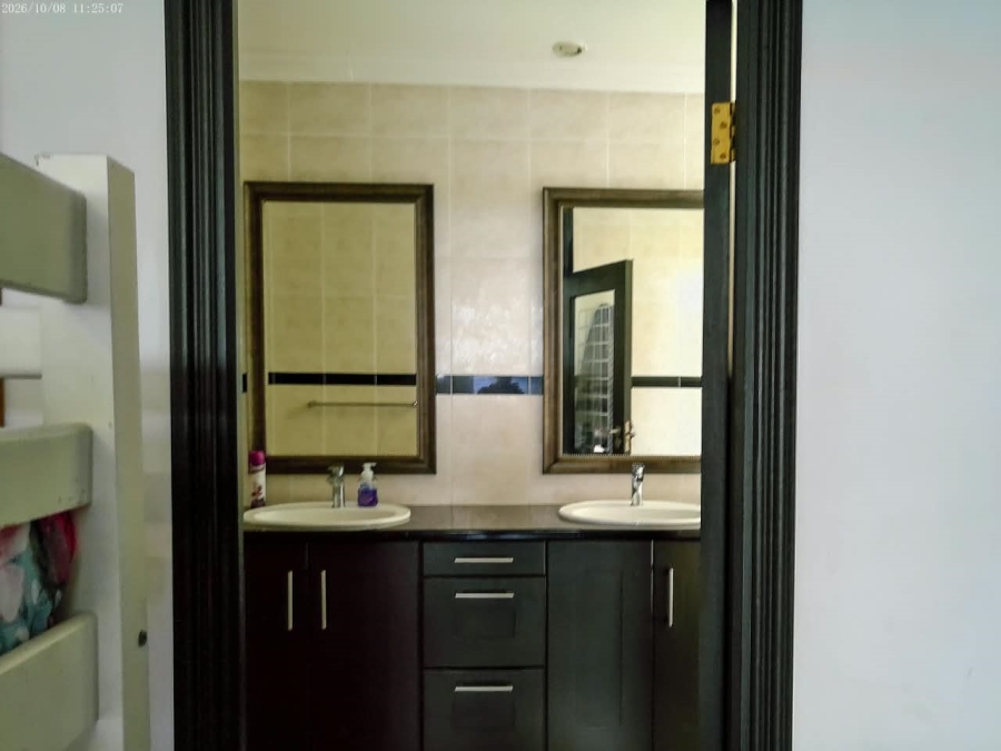 4 Bedroom Property for Sale in Prince