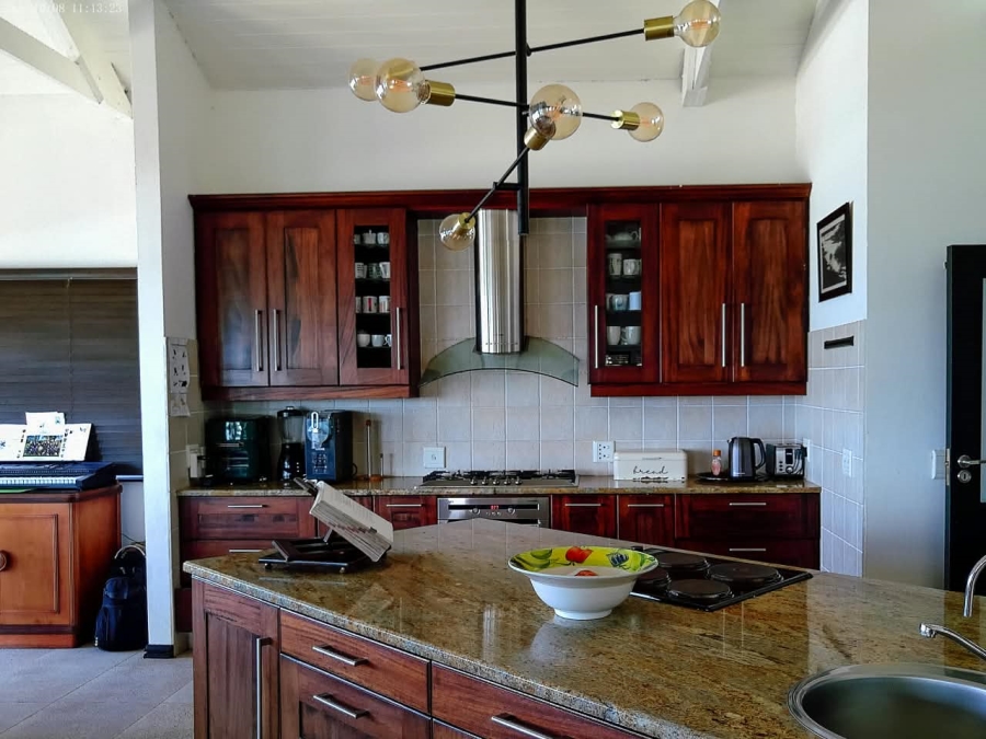 4 Bedroom Property for Sale in Prince