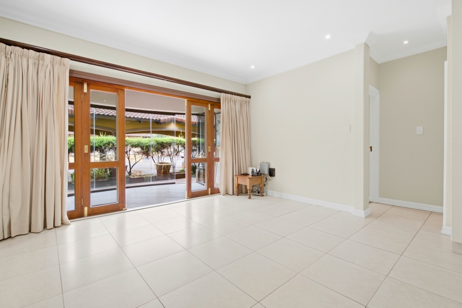 2 Bedroom Property for Sale in Le Domaine KwaZulu-Natal
