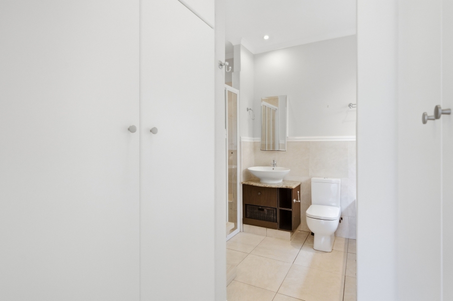 2 Bedroom Property for Sale in Le Domaine KwaZulu-Natal