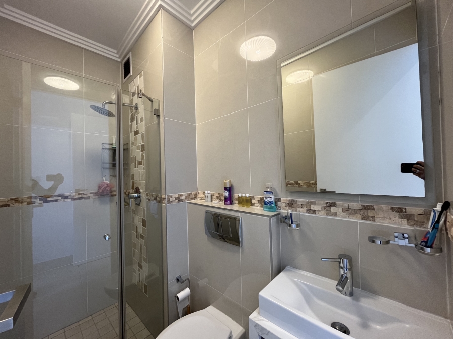 To Let 2 Bedroom Property for Rent in Umhlanga Ridge KwaZulu-Natal