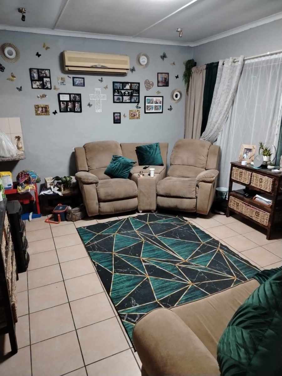 3 Bedroom Property for Sale in Astra Park KwaZulu-Natal