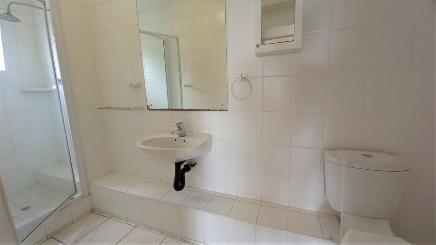 To Let 2 Bedroom Property for Rent in Glenmore KwaZulu-Natal