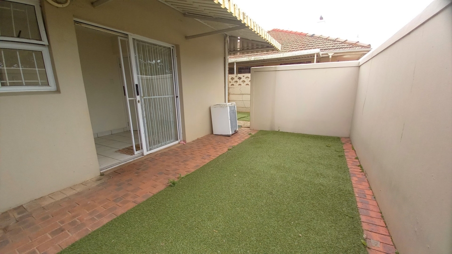 To Let 2 Bedroom Property for Rent in Glenmore KwaZulu-Natal