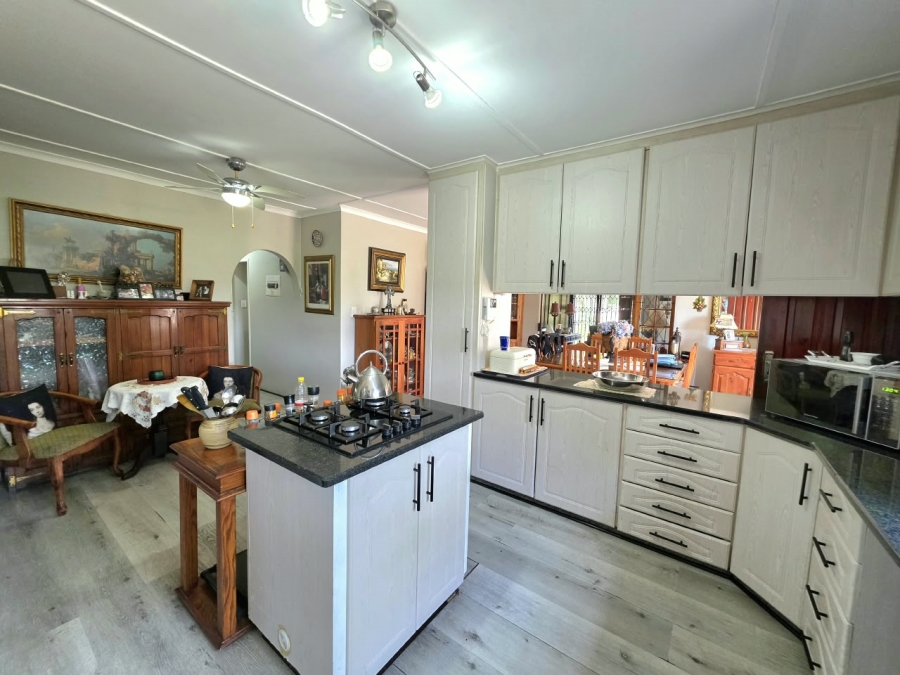 4 Bedroom Property for Sale in Birdswood KwaZulu-Natal