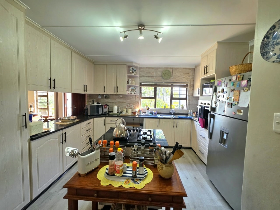 4 Bedroom Property for Sale in Birdswood KwaZulu-Natal