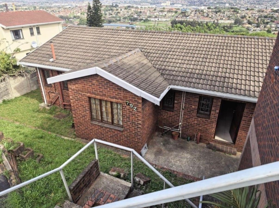 3 Bedroom Property for Sale in Treasure Beach KwaZulu-Natal