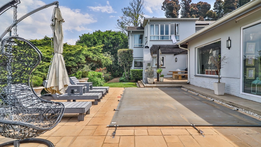 6 Bedroom Property for Sale in Berry Hill KwaZulu-Natal