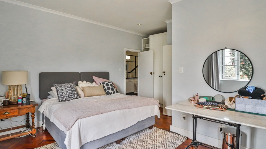 6 Bedroom Property for Sale in Berry Hill KwaZulu-Natal