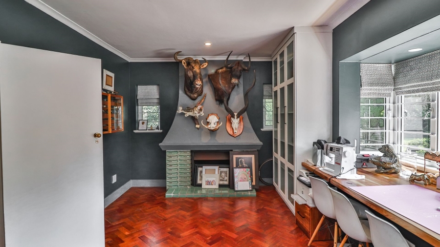 6 Bedroom Property for Sale in Berry Hill KwaZulu-Natal