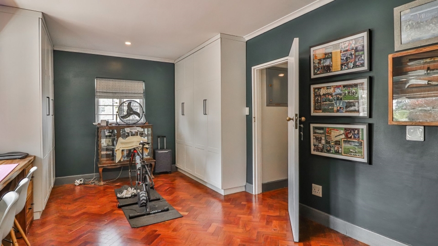 6 Bedroom Property for Sale in Berry Hill KwaZulu-Natal