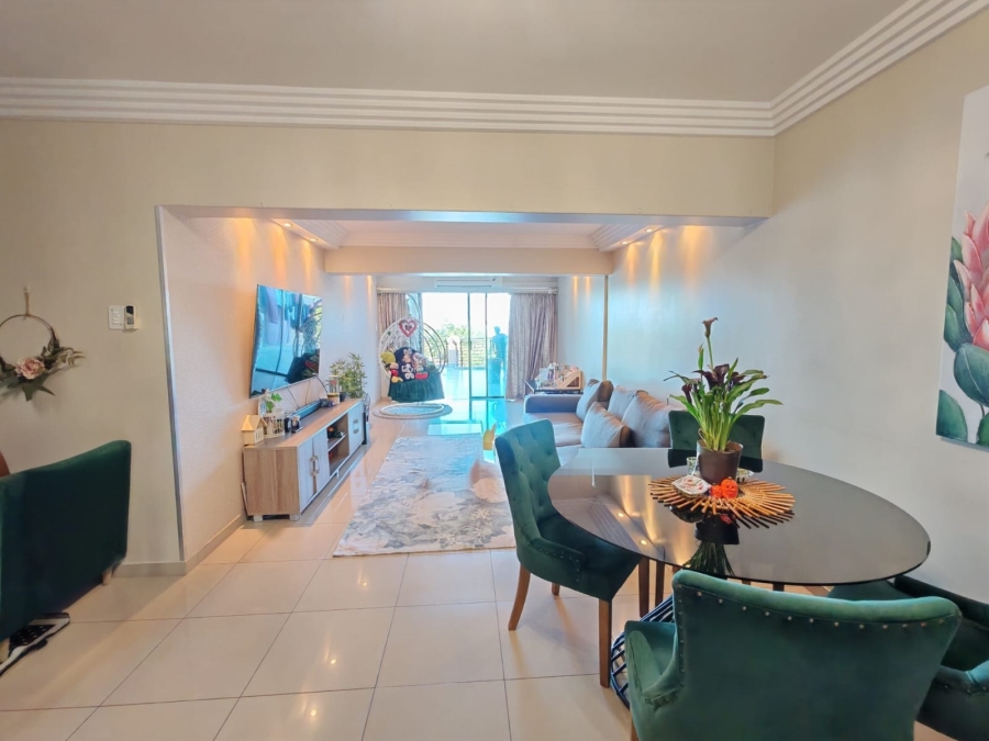 To Let 4 Bedroom Property for Rent in Umhlanga KwaZulu-Natal