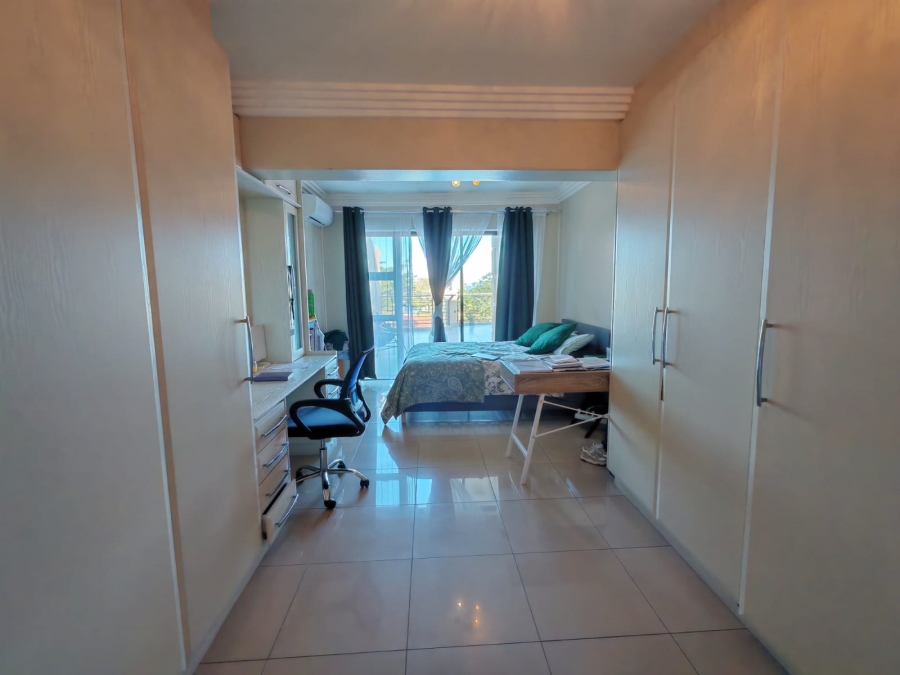 To Let 4 Bedroom Property for Rent in Umhlanga KwaZulu-Natal