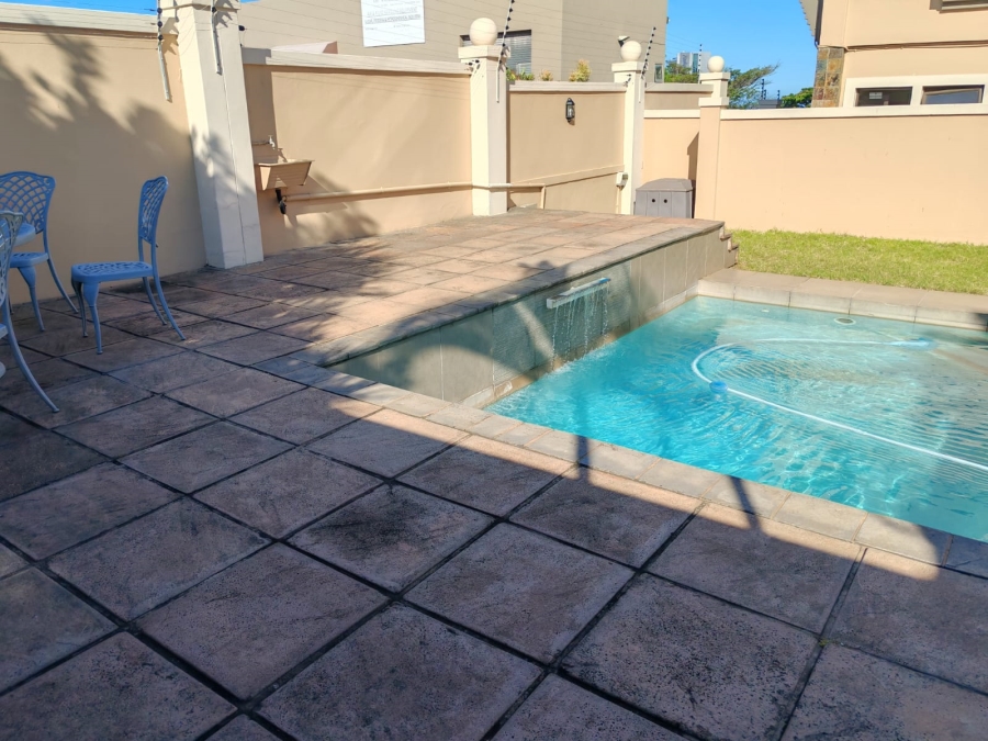To Let 4 Bedroom Property for Rent in Umhlanga KwaZulu-Natal